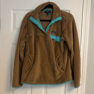 Patagonia re-tool Tan Fleece with Blue Trim